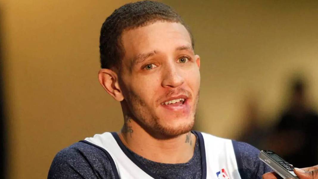 Kendini Mesih ilan etmişti... Yıldız basketbolcu sokaklarda dilenciliğe başladı! Nereden nereye 1